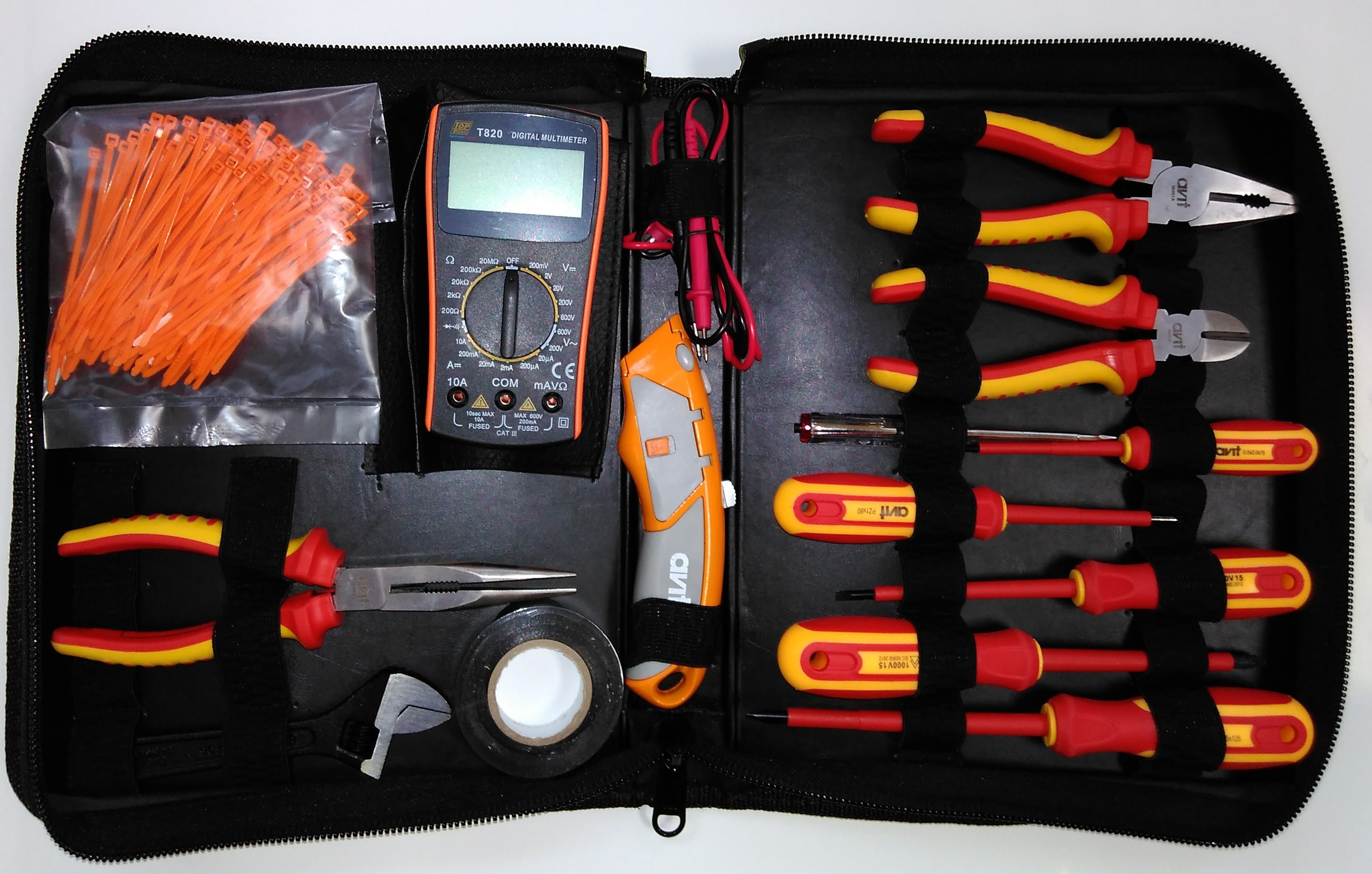 Saftec Toolkits And Cases Economy Range Toolkits Toolkit General